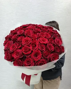Букет из крупных эквадорских роз, 51 роза