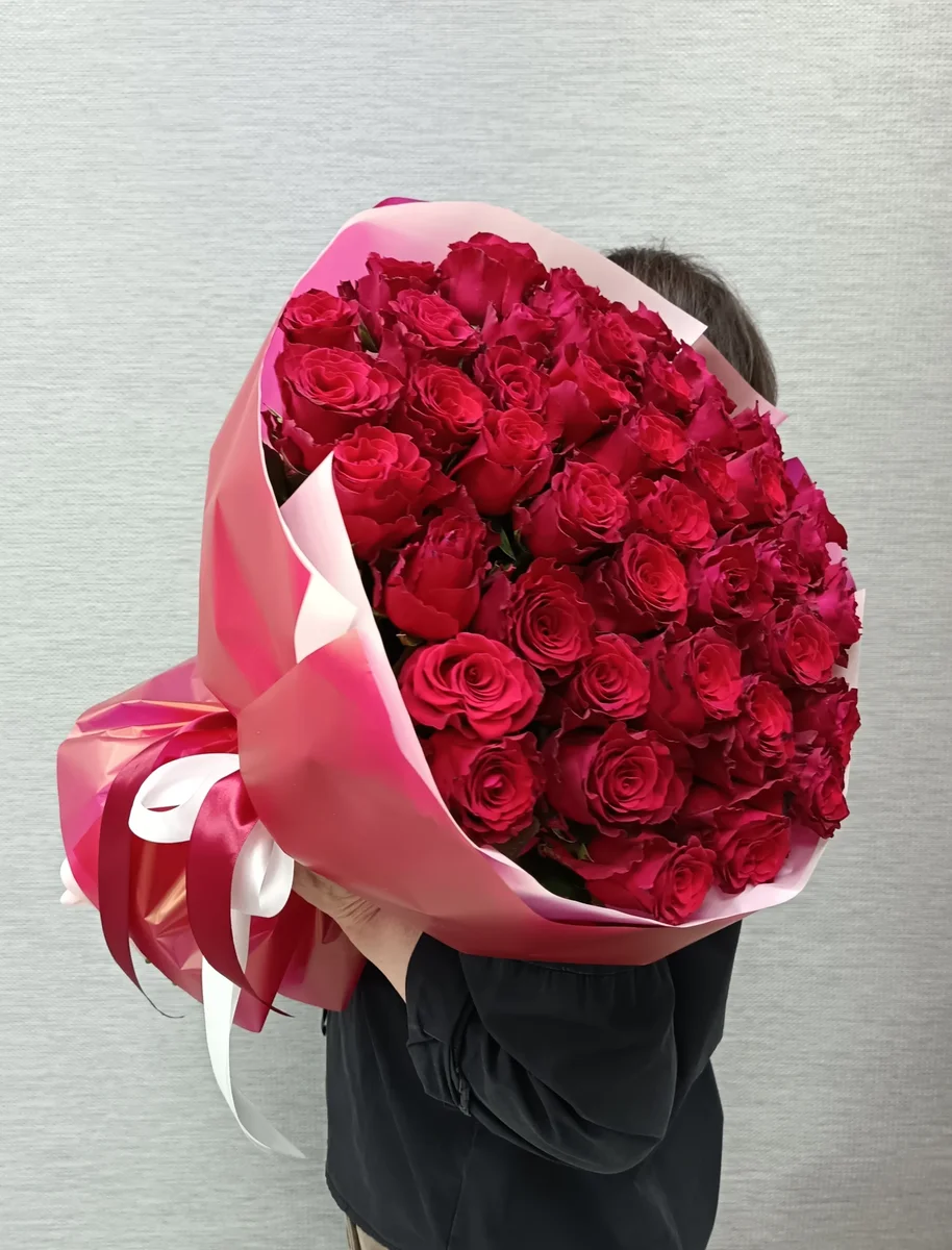 Роза красная эквадор 25 роз